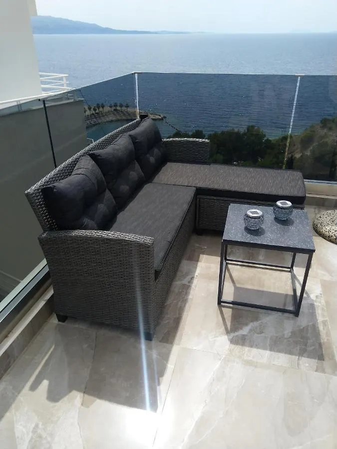 Premium Luxury Penthouse With Breathing Sea View Apartment Sarande 0*,  Albania